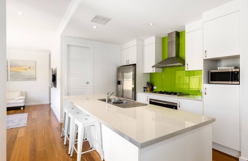Henley Beach South House | Swainson on Lexington