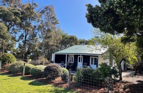 Witchcliffe House | Swallows Cottage, Margaret River