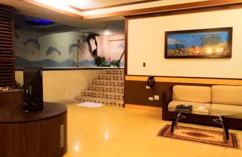 Guishan District Hotel | Swan Lake Motel