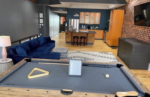 Gaffer District Apartment | Swanky 1-bedroom loft apartment, located directly on Market street