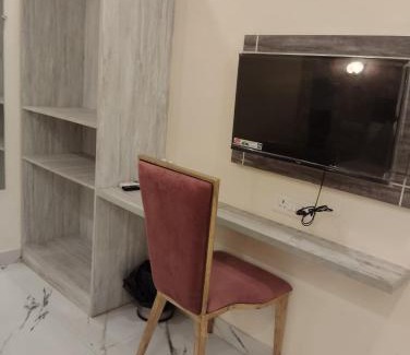 Sector 62 House | Swarn