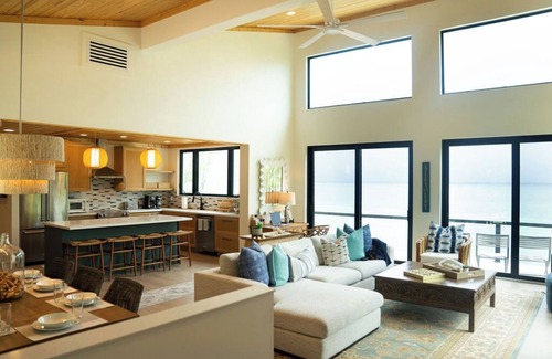 Spanish Wells Villa | Sweet Bahama Blue - Spanish Wells, Bahamas