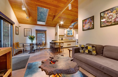Villa Grande Cottage | Sweet, dog-friendly cottage in the redwoods with river beach access & fireplace
