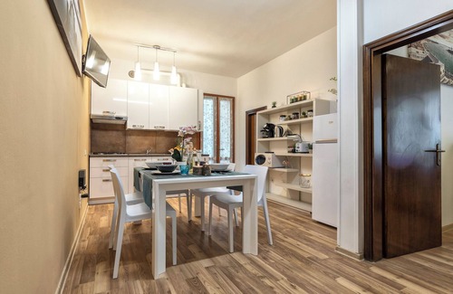 Mestre Apartment | Sweet Dream Apartment Near Train Station