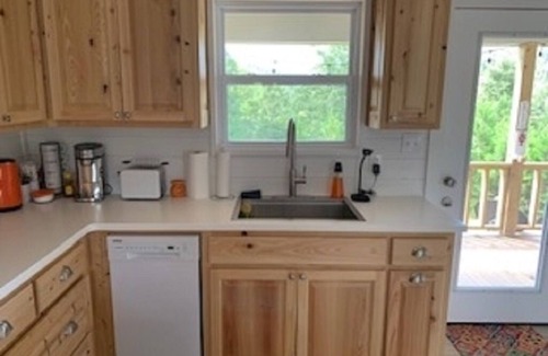 Ozone Cabin | Sweet Little Bee Hive in the Ozarks!