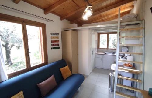 Leonidio House | Sweet little studio