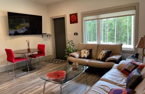 Regional District of Nanaimo Apartment | Sweet memories