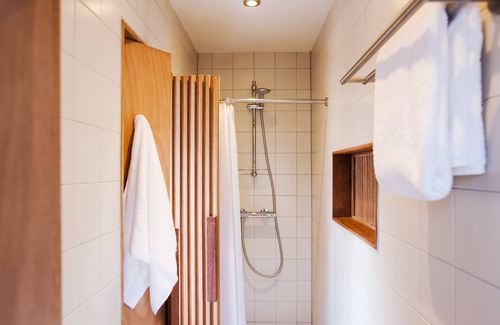 Amsterdam North Apartment | SWEETS - Buiksloterdraaibrug