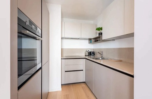 San Babila Apartment | Sweett | Central tower I