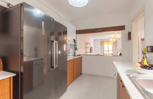 Swieqi Hotel | SwieqiStay Room8 private bath - Paceville