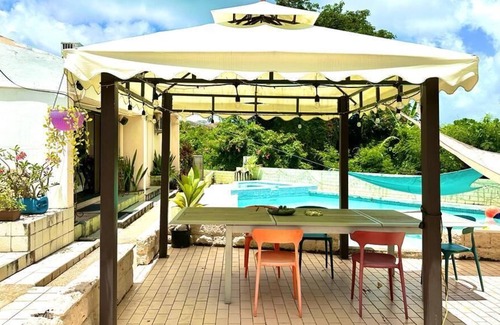 Capital Hill Villa | swimming pool villa
