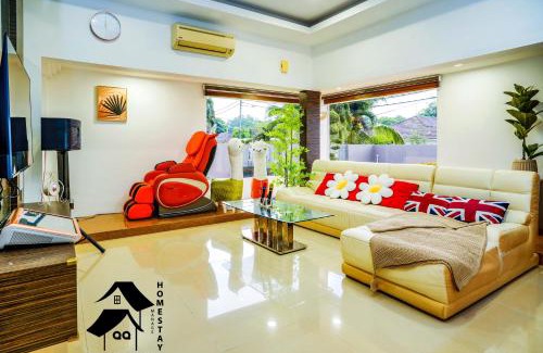 Seremban Villa | SwimmingPool-Villa-Seremban-Spacious-up to 22paxs 舒适宽敞泳池别墅