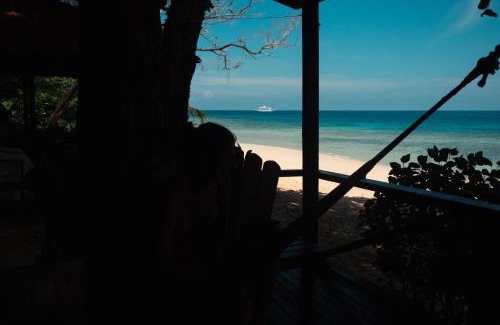 Tekek Hotel | Swiss Cottage Tioman
