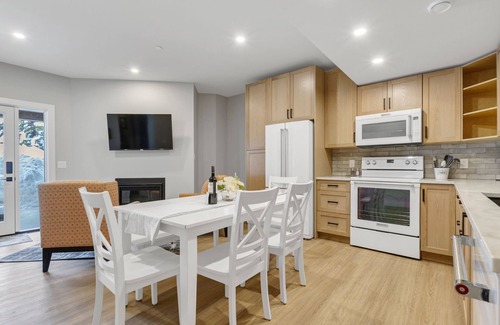 Silver Star Mountain House | Switchback Chalet Suite