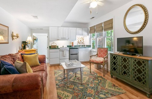 Skyland Apartment | Sycamore Suite w/free Biltmore Pass and more
