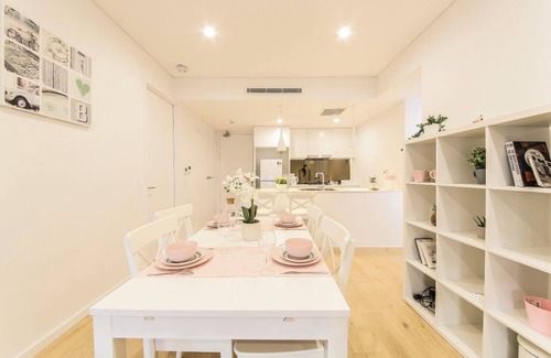 Zetland Apartment | Sydney Rosebery apartment close Green square