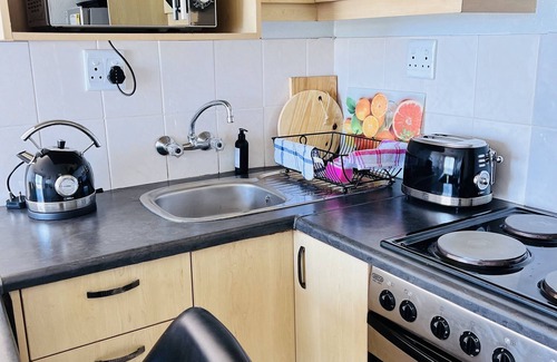 Westcliff Apartment | Syfo Place WiFi During LS