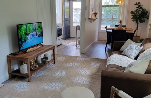 Sylvan Beach Cottage | Sylvan Beach Cottage on Sylvan Beach Oneida Lake