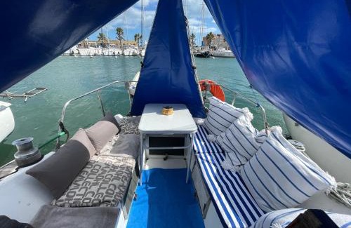 Port Rive Gauche Boat Rental | Symbiose sur l’eau Gruissan