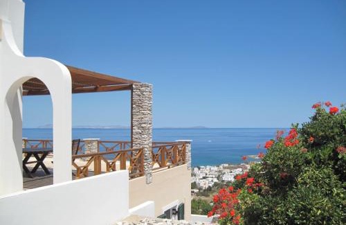 Azolimnos House | Syros Luxury Living