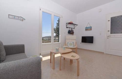 Megas Gialos House | Syros Summer House (Green)