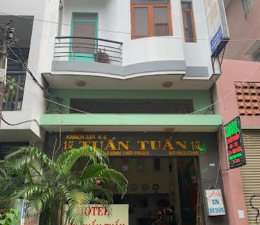 District 11 Hotel | Tân Tuấn Tuấn Hotel