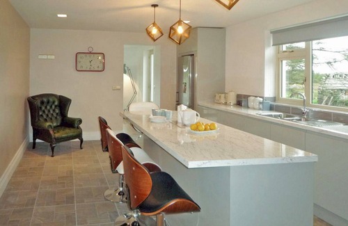 Connemara Ski Chalet | Tí Mhaggie Holiday Cottage