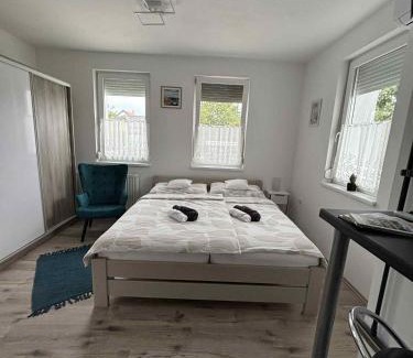 Hegyko Apartment | Tó Apartman