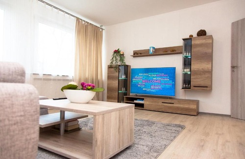 Duisburg Sud Apartment | T&K Apartments near Messe Fair Trade Düsseldorf und Airport 2B