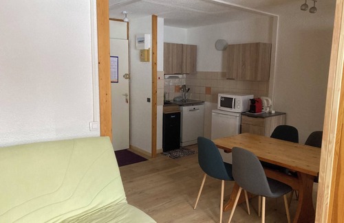 Les Avanchers-Valmorel Apartment | T1 4 persons "ski aux pieds" - res Le Pierrer
