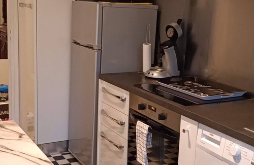 Corte Apartment | T2 apartment, second floor residence with private parking