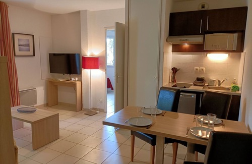 Salies-de-Bearn Apartment | T2 Balcon Dans Résidence Avec Piscine B26