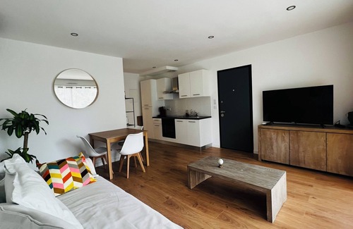 Saint-Clement-de-Riviere Apartment | T2 La Pascaline Avec Petit Jardin