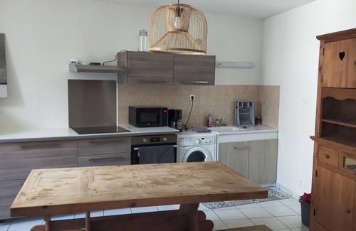Saint-Agreve Apartment | T2 Meublé au Cœur du Village