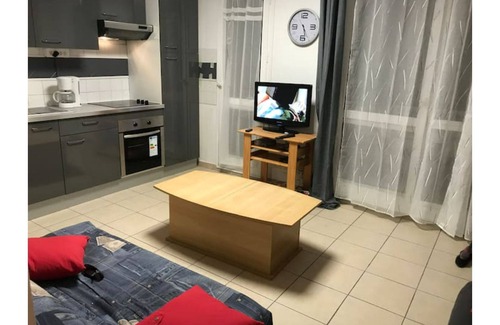 Les Arceaux Apartment | T2 -Montpellier loggia+parking near streetcar
