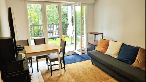 Villers-sur-Mer Apartment | T2 Terrasse, Parking & Wifi, à 300m de la mer