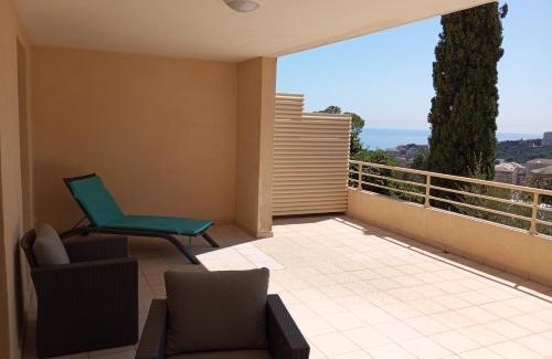 Ville-di-Pietrabugno Apartment | T2 vue panoramique mer montagne