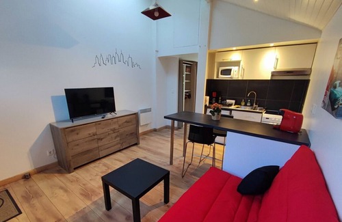 Castanet-Tolosan Apartment | T2 with garden, free wifi, near Canal du Midi