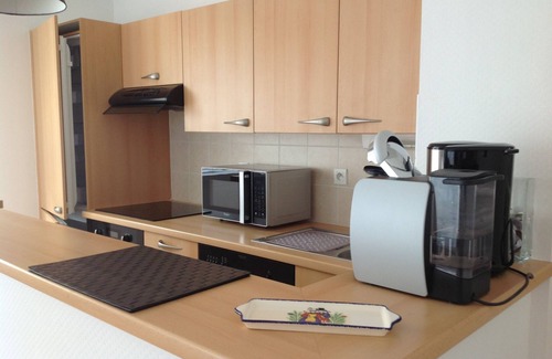 Rocabey - Alsace - Gare Apartment | T3 bright apartment close to beach and city walls. 4/6, Wifi