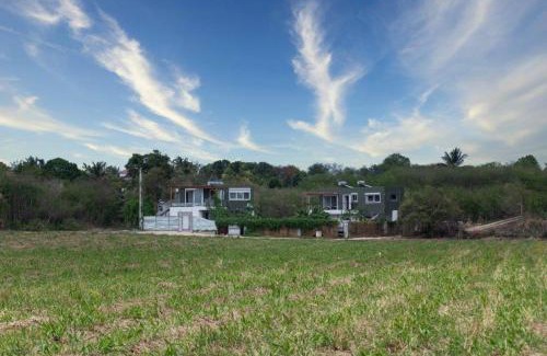 Petit-Canal Apartment | T3 Lumineux avec vue exceptionnelle et piscine Oasis de nature et Sérénité