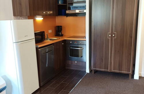 Jausiers Apartment | T4 duplex, heated pool, WiFi, pets allowed