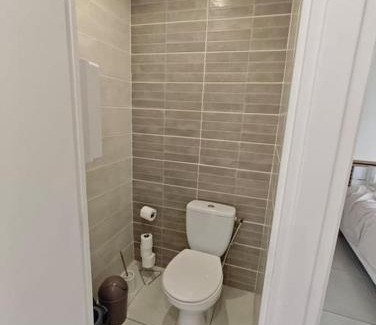 Bourg-les-Valence Apartment | T4 Neuf et climatisé avec garage