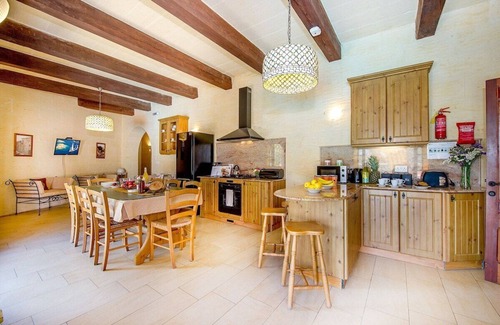 Ta' Għammar Villa | Ta Gananz Holiday Home