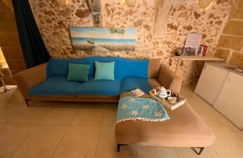 Qala House | Ta Randu Farmhouse with Stunning Pool