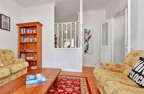 Bellbird House | Tabitha Hill Estate (pet friendly) close to wineries and nature