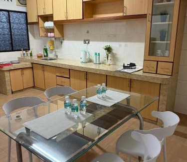 Rembia Villa | Tai Home Stay