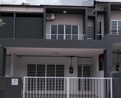 Larut House | Taiping Homestay 5R3B, 9mins - Zoo & Lake Garden Taiping