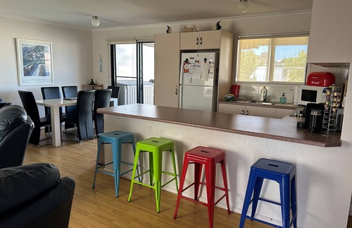 Moonta Bay House | Take The Bait Westside