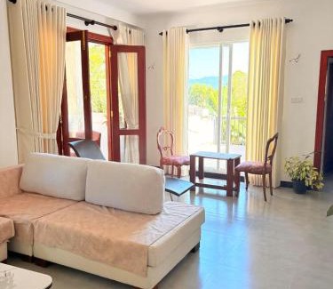 Handessa House | Taku Home Stay