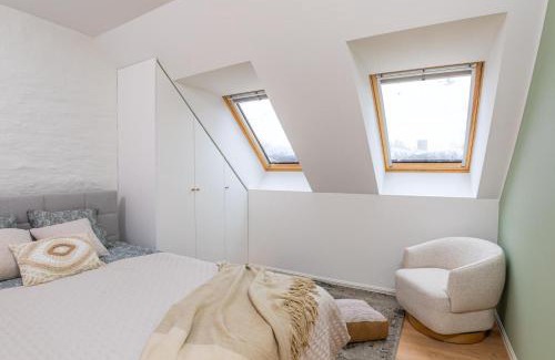 Pelgulinn Apartment | TallinnHousing Pelgulinn Urban Elegance & Parking